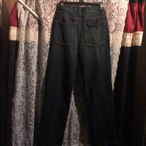 Cherokee Straight Fit - Picture 2 of 4